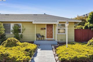 108 Cypress St D, Alameda, CA 94501