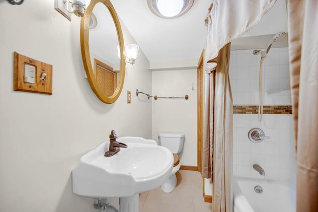 248 N Washington Street, Hobart, IN 46342