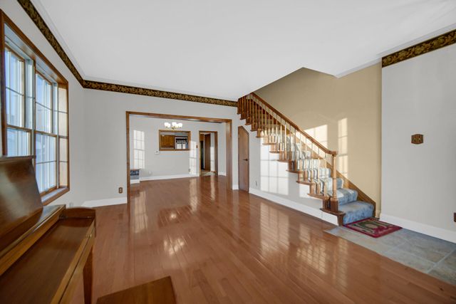 248 N Washington Street, Hobart, IN 46342