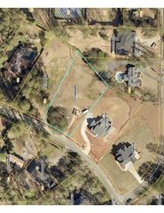 120 Woodlawn Drive, Marietta, GA 30067