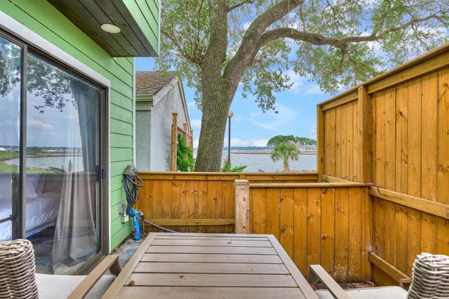 2012 Lakewood Court, Willis, TX 77318