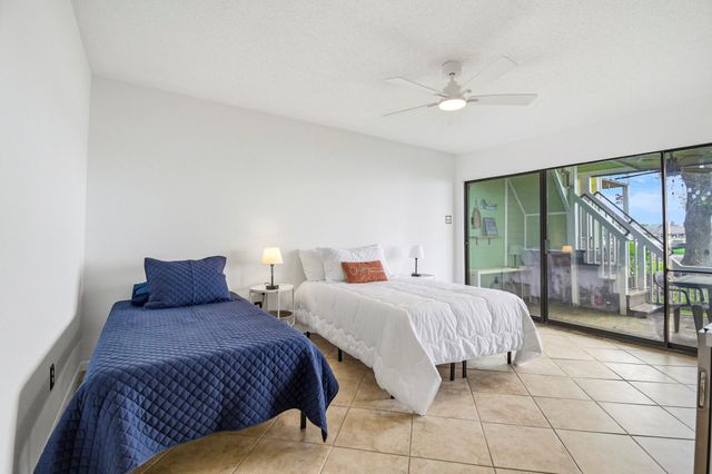 2012 Lakewood Court, Willis, TX 77318