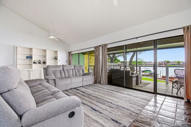 2012 Lakewood Court, Willis, TX 77318