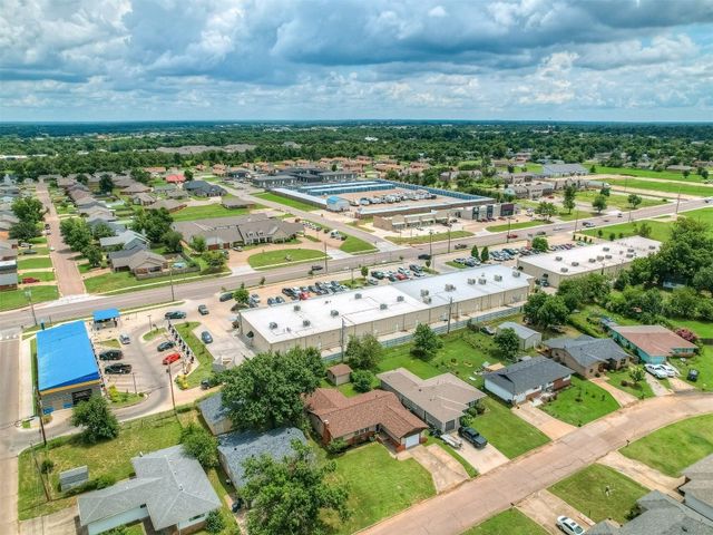 4011 Blaine Road, Shawnee, OK 74804