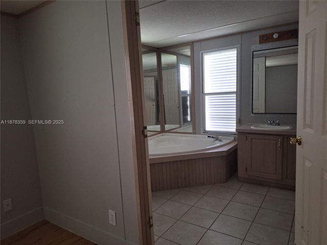 35303 SW 180th Lot308 Avenue, Homestead, FL 33034