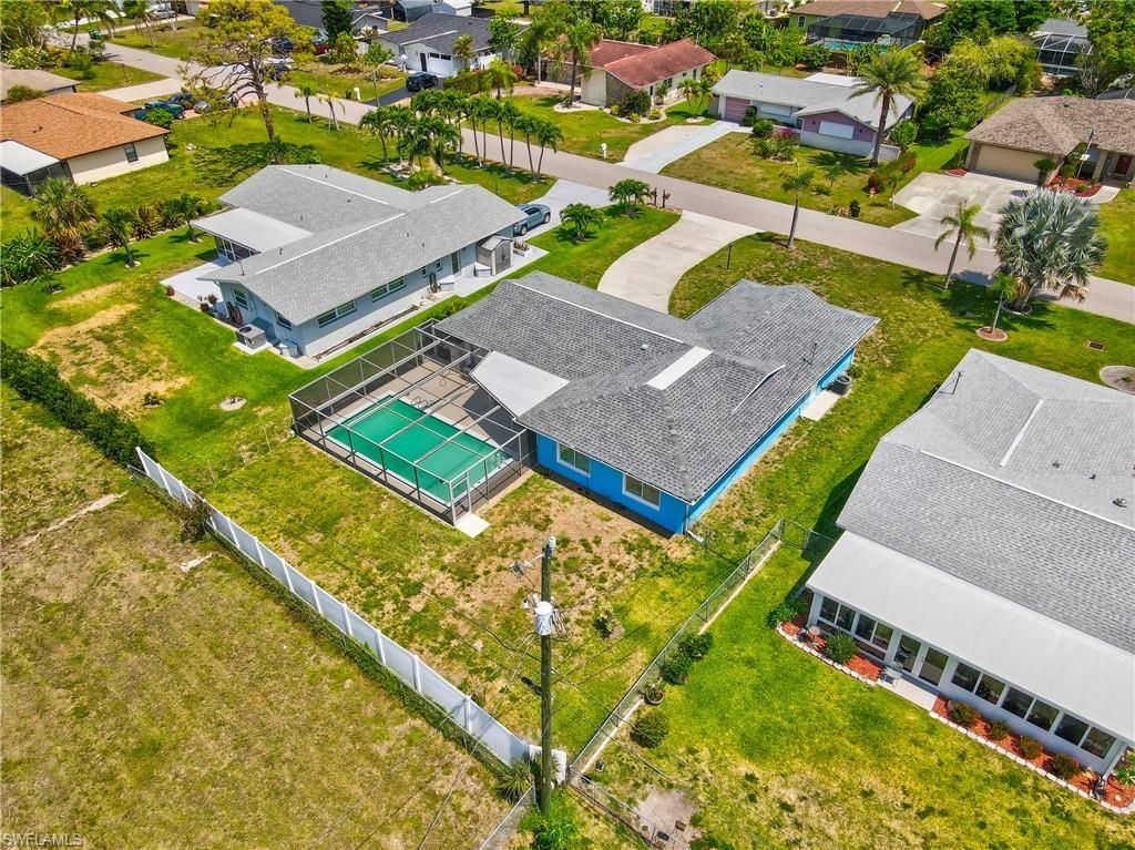 240 SE 46th TER, CAPE CORAL, FL 33904 — photo 2