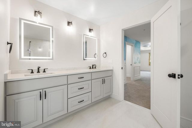 110 GENEVA, Silver Spring, MD 20912