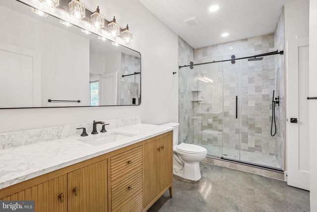 110 GENEVA, Silver Spring, MD 20912