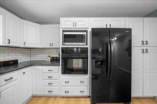 18 PALM CIRCLE DRIVE, Inglis, FL 34449