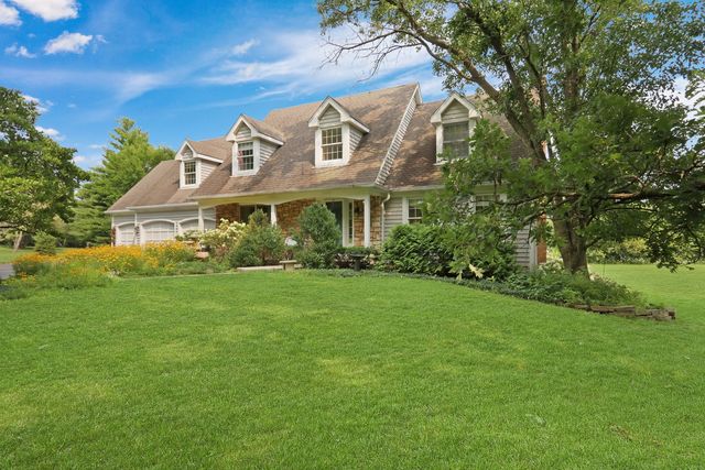 26425 N Pheasant Run, Mundelein, IL 60060