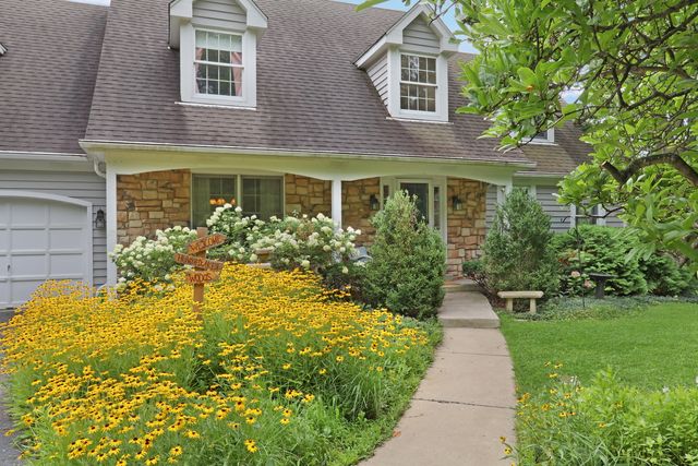 26425 N Pheasant Run, Mundelein, IL 60060