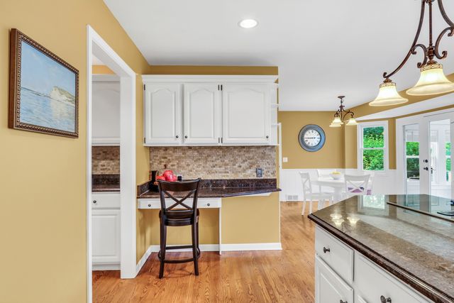 26425 N Pheasant Run, Mundelein, IL 60060