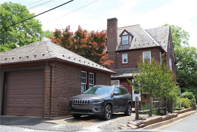 1715 Elm Street, Bethlehem City, PA 18017