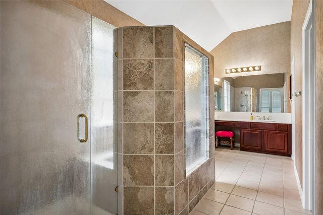 44 Creekside Drive, Trophy Club, TX 76262