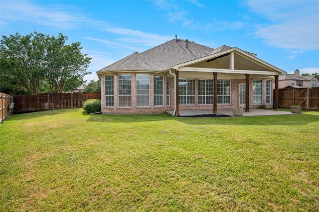 44 Creekside Drive, Trophy Club, TX 76262
