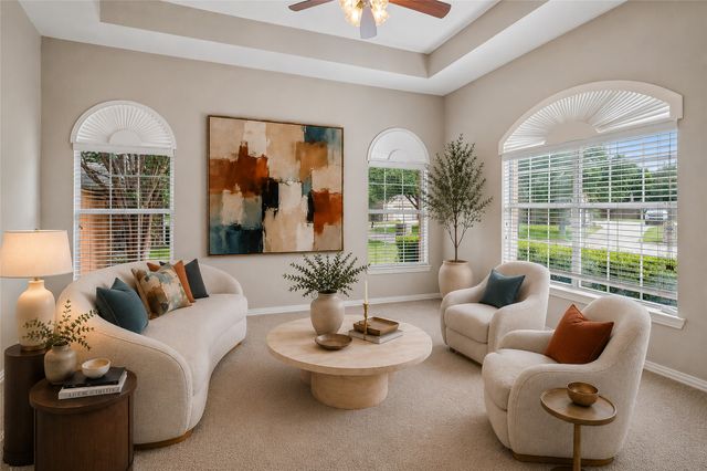 44 Creekside Drive, Trophy Club, TX 76262