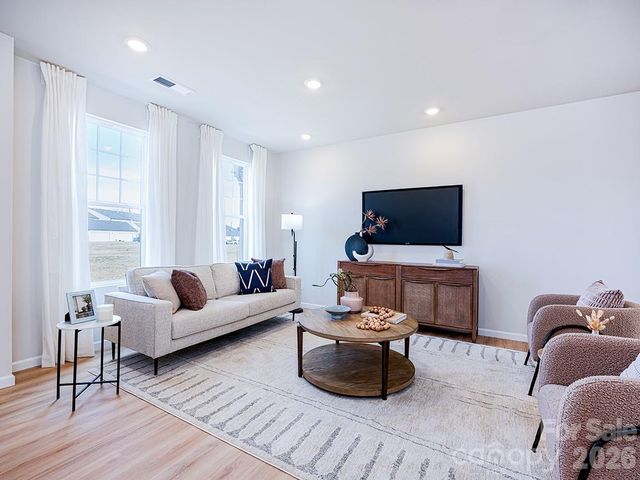 201 Vanguard Lane 13, Cramerton, NC 28032