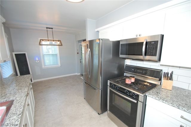 2989 Howell Drive, Poland, OH 44514