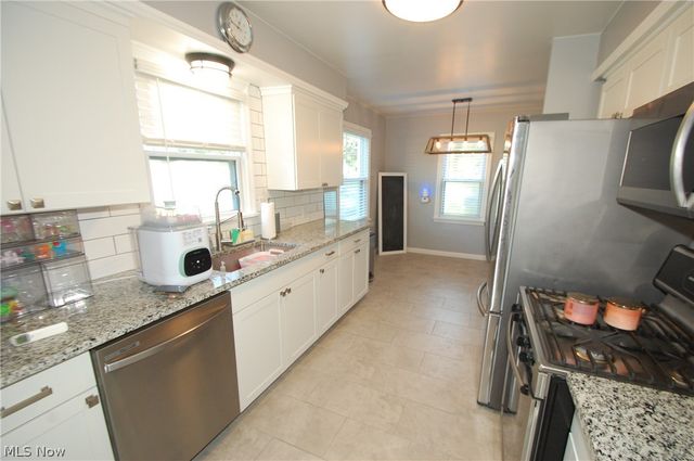 2989 Howell Drive, Poland, OH 44514