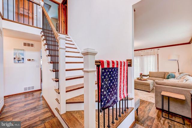 4849 WENDI DR E, Zionsville, PA 18092