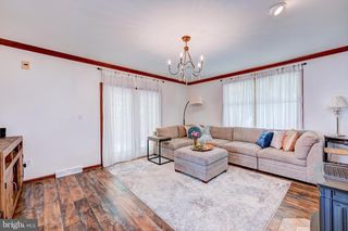 4849 WENDI DR E, Zionsville, PA 18092