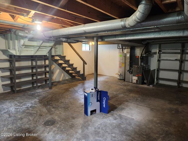 316 Monohan Dr, Louisville, KY 40207
