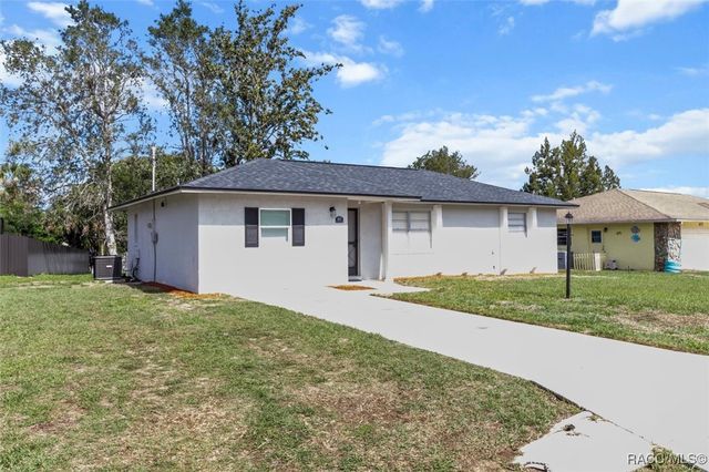 495 W Buttonbush Drive, Beverly Hills, FL 34465
