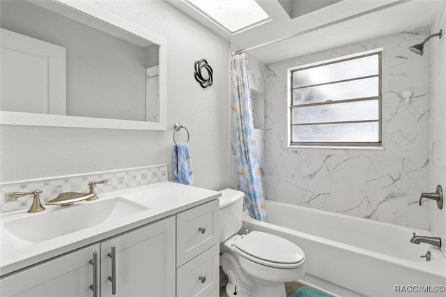 495 W Buttonbush Drive, Beverly Hills, FL 34465