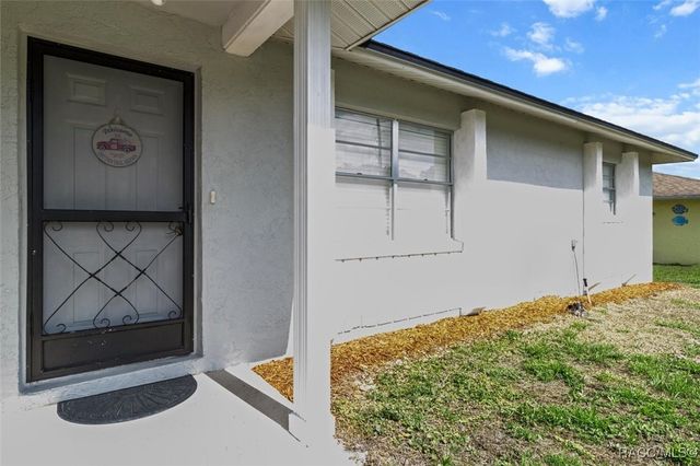 495 W Buttonbush Drive, Beverly Hills, FL 34465