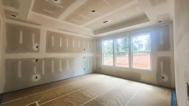 333 Peach Valley Drive, Spartanburg, SC 29303
