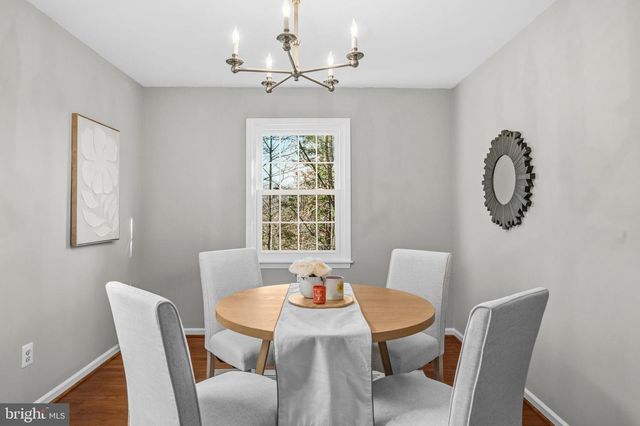 9145 SCHOOLCRAFT LN, Burke, VA 22015