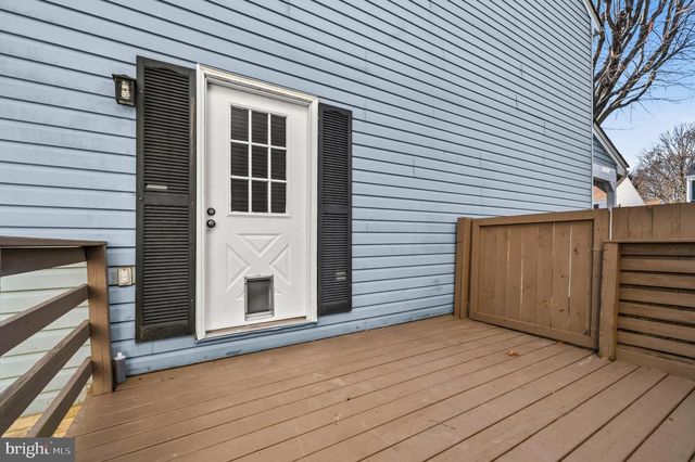 9145 SCHOOLCRAFT LN, Burke, VA 22015