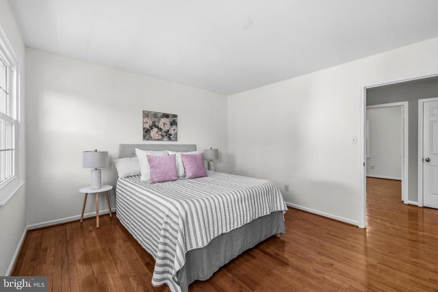 9145 SCHOOLCRAFT LN, Burke, VA 22015