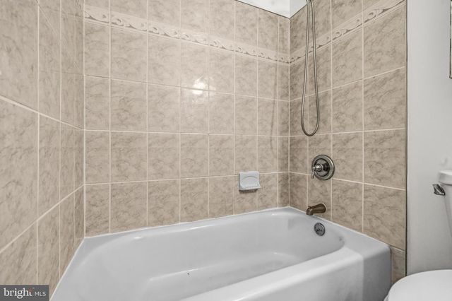 9145 SCHOOLCRAFT LN, Burke, VA 22015