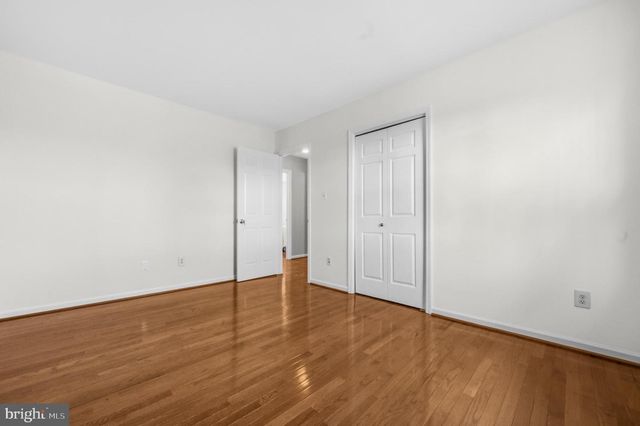 9145 SCHOOLCRAFT LN, Burke, VA 22015