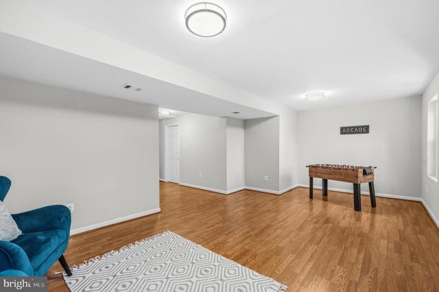 9145 SCHOOLCRAFT LN, Burke, VA 22015