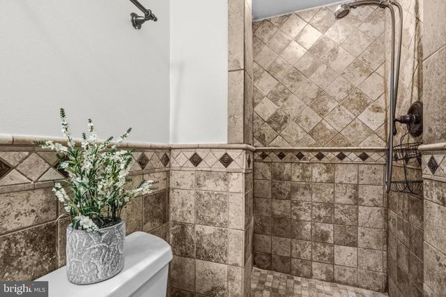 9145 SCHOOLCRAFT LN, Burke, VA 22015