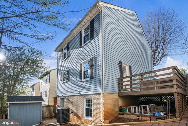 9145 SCHOOLCRAFT LN, Burke, VA 22015