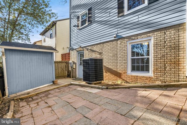 9145 SCHOOLCRAFT LN, Burke, VA 22015