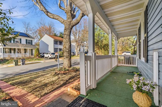 9145 SCHOOLCRAFT LN, Burke, VA 22015