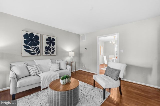 9145 SCHOOLCRAFT LN, Burke, VA 22015