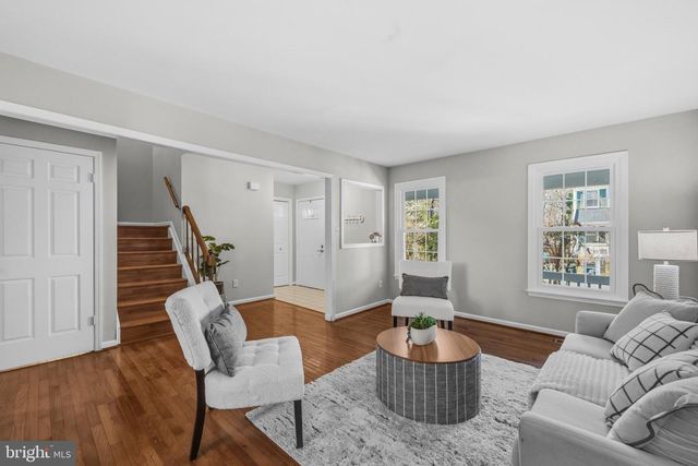 9145 SCHOOLCRAFT LN, Burke, VA 22015