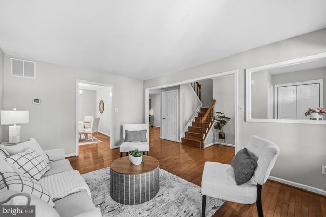 9145 SCHOOLCRAFT LN, Burke, VA 22015