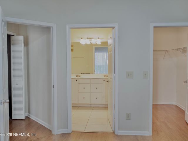 10000 GATE Parkway 1614, Jacksonville, FL 32246