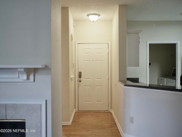 10000 GATE Parkway 1614, Jacksonville, FL 32246