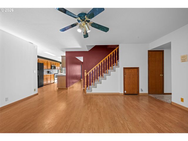 33887 CHURCH Rd, Warren, OR 97053