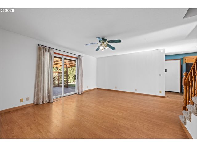 33887 CHURCH Rd, Warren, OR 97053