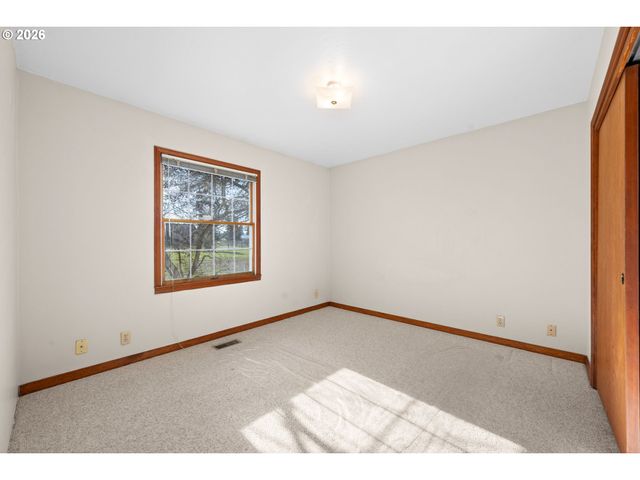 33887 CHURCH Rd, Warren, OR 97053