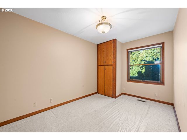 33887 CHURCH Rd, Warren, OR 97053