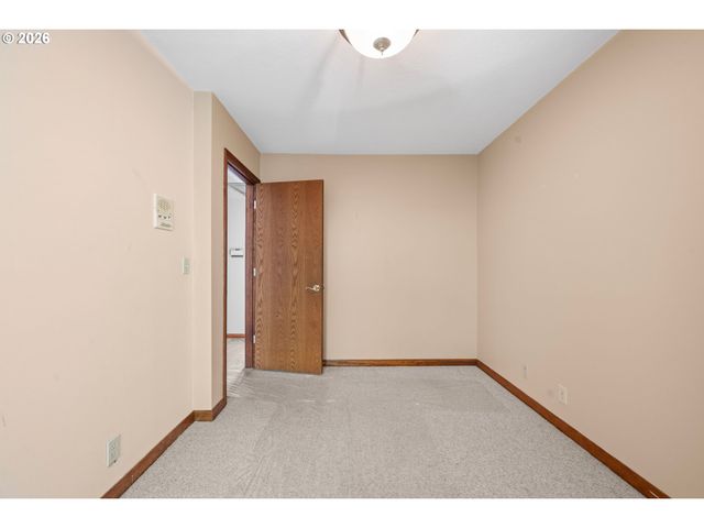 33887 CHURCH Rd, Warren, OR 97053